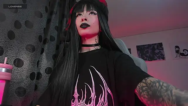 satanbabee online show from 12.20.25