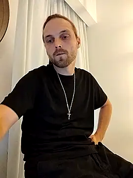 Snapshot of VitaminmanFL chatting on 09.14.25 VitaminmanFL online show from 09.14.25