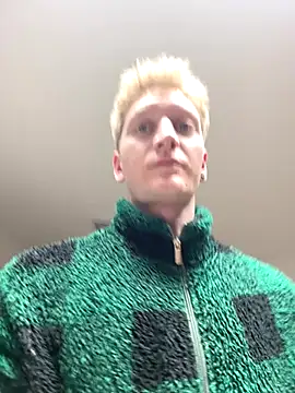 Snapshot of jerk_it_out69 chatting on 10.11.25 jerk it out69 online show from 10.11.25