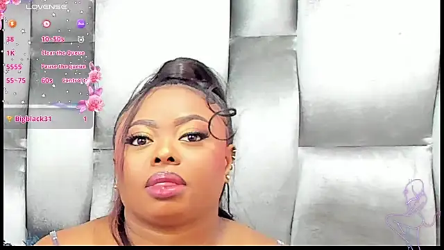 Snapshot of CamilaBenitez chatting on 03.11.26 CamilaBenitez online show from 03.11.26