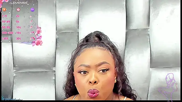 Snapshot of CamilaBenitez chatting on 03.15.26 CamilaBenitez online show from 03.15.26