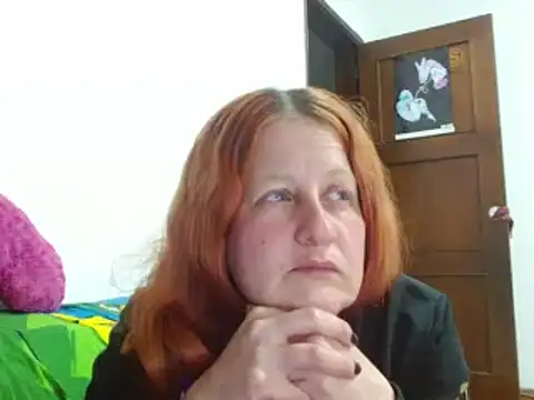 ViioletaMora online show from 10.20.25