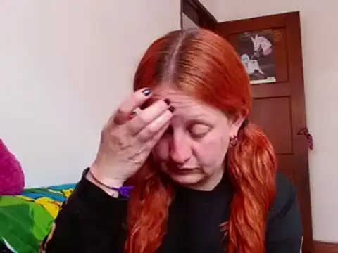 ViioletaMora online show from 10.20.25