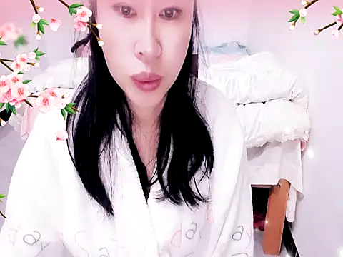 xiaoxuer online show from 02.16.25