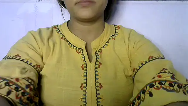 Snapshot of Princess_noorjahan chatting on 11.09.25 Princess noorjahan online show from 11.09.25