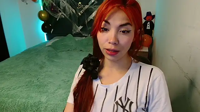 Aylinn diaz online show from 10.30.25