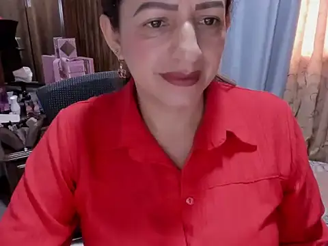 MonicaGarcia  online show from 07.30.26