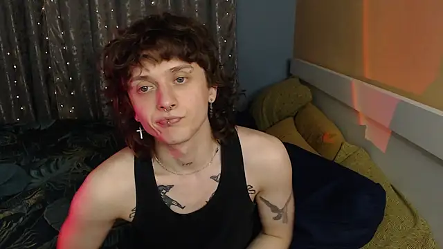 axxxturel online show from 12.15.25