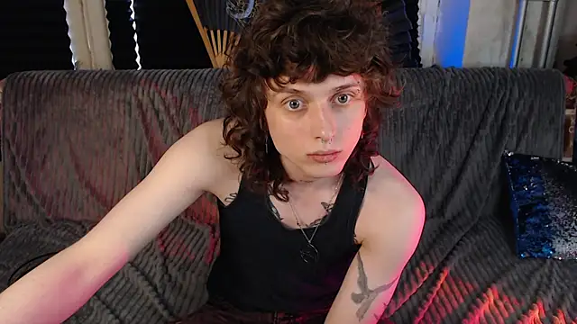 Snapshot of axxxturel chatting on 05.10.26 axxxturel online show from 05.10.26