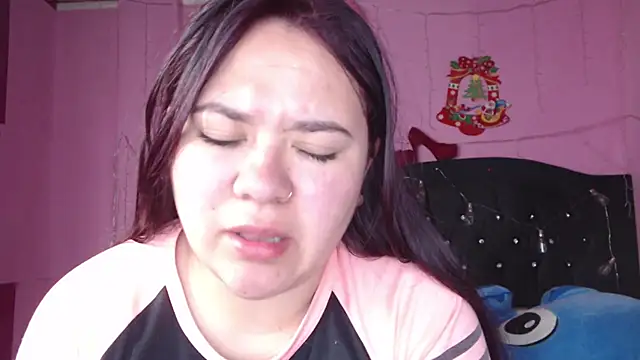 NikkiRous  online show from 03.12.25