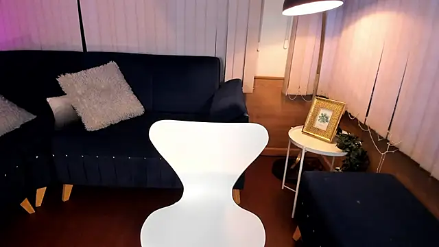 Snapshot of cami_cruzz chatting on 01.13.25 cami cruzz online show from 01.13.25