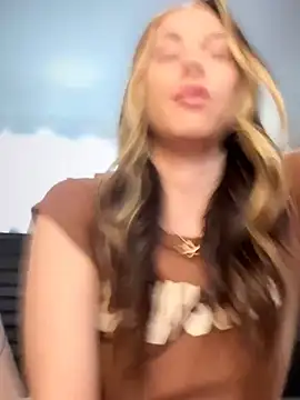 BrattyBae xo online show from 06.01.26