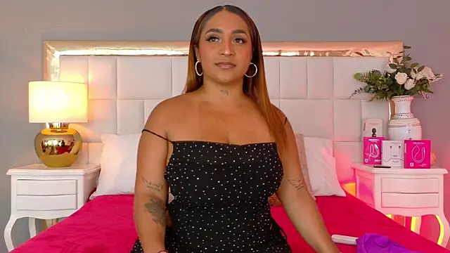 KateVenegas online show from 04.04.26