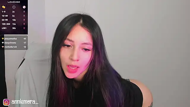 Snapshot of annie_mora chatting on 01.15.25 annie mora online show from 01.15.25