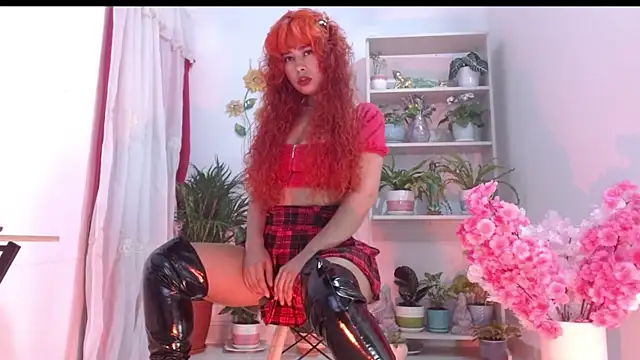 misspandora  online show from 09.19.25