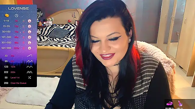 Ariellefoxy online show from 12.21.24