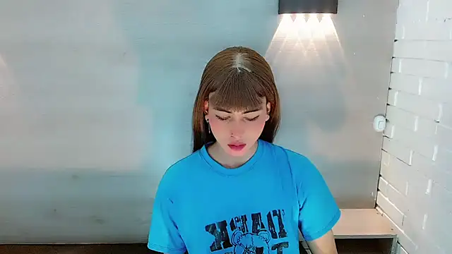 Snapshot of Daniela_Pink_ chatting on 01.28.25 Daniela Pink online show from 01.28.25