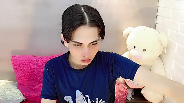 Snapshot of Daniela_Pink_ chatting on 09.10.25 Daniela Pink online show from 09.10.25