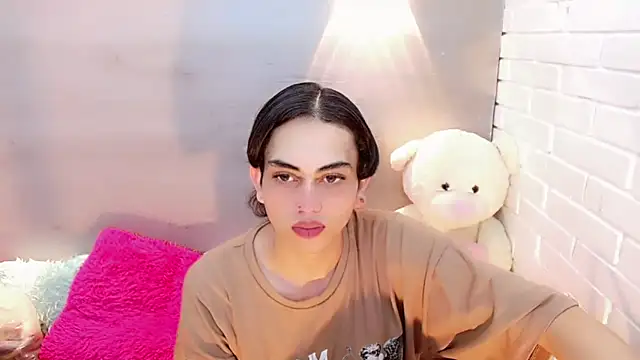 Snapshot of Daniela_Pink_ chatting on 10.09.25 Daniela Pink online show from 10.09.25