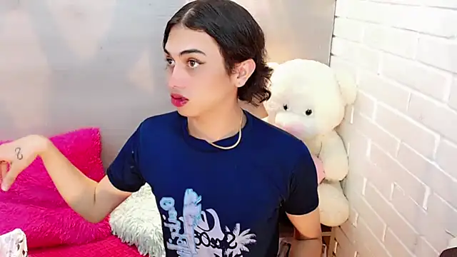 Snapshot of Daniela_Pink_ chatting on 11.07.25 Daniela Pink online show from 11.07.25