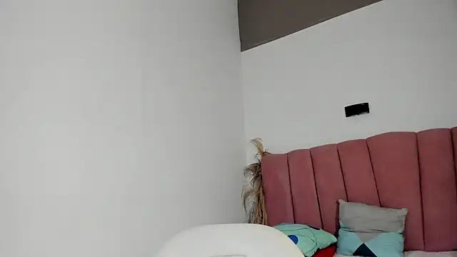 Tahira 21  online show from 11.20.25