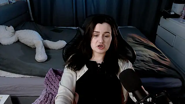 KiraYammy online show from 01.04.25