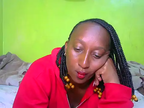 Snapshot of CarlaBeckky chatting on 12.24.24 CarlaBeckky online show from 12.24.24