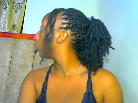 Snapshot of CarlaBeckky chatting on 02.02.25 CarlaBeckky online show from 02.02.25