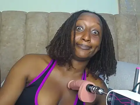 Snapshot of CarlaBeckky chatting on 03.13.25 CarlaBeckky online show from 03.13.25