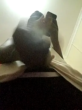 Gifttheskimaskboy online show from 12.19.24