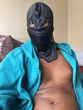 Gifttheskimaskboy online show from 04.30.26