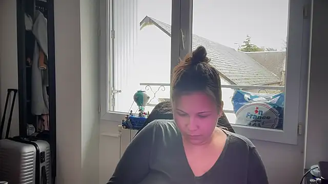 minette-sexy online show from 11.27.25