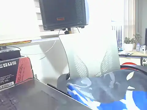 dirtytw0230 online show from 12.20.25