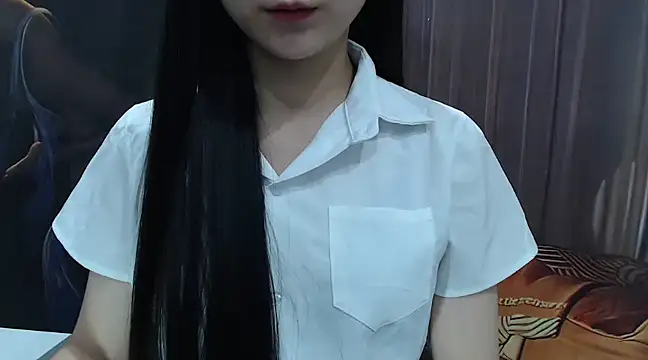 KaleAnisa online show from 02.18.25