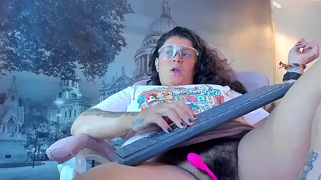 Snapshot of snowflake_xxx chatting on 09.26.25 snowflake xxx online show from 09.26.25