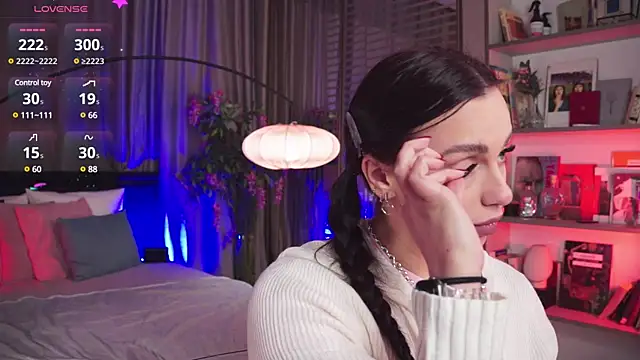 LunaNight online show from 01.20.25