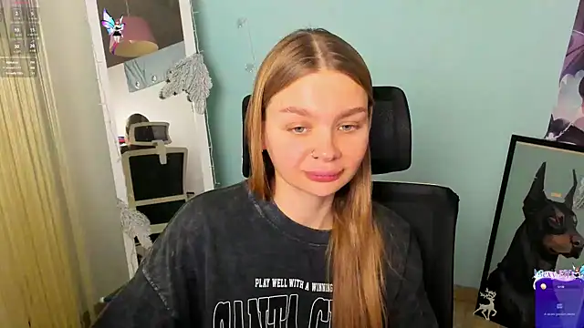 Molly sweetie online show from 12.24.24