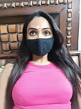 Snapshot of Yours-Bebo chatting on 06.16.26 Yours-Bebo online show from 06.16.26