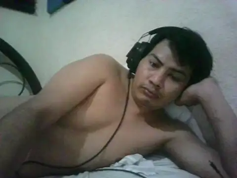 Snapshot of Shivaricioso chatting on 03.08.26 Shivaricioso online show from 03.08.26