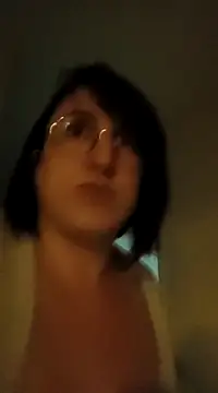 Snapshot of minierose chatting on 12.22.24 minierose online show from 12.22.24