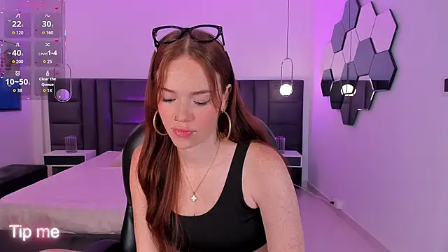 CorinneRusso online show from 01.14.26