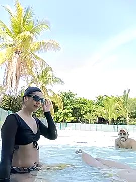 Snapshot of _joanne_and_oliver_ chatting on 02.22.26 joanne and oliver online show from 02.22.26