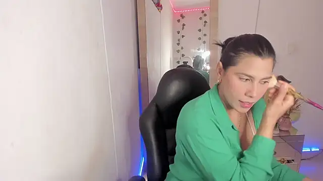 hellensexy online show from 01.05.25