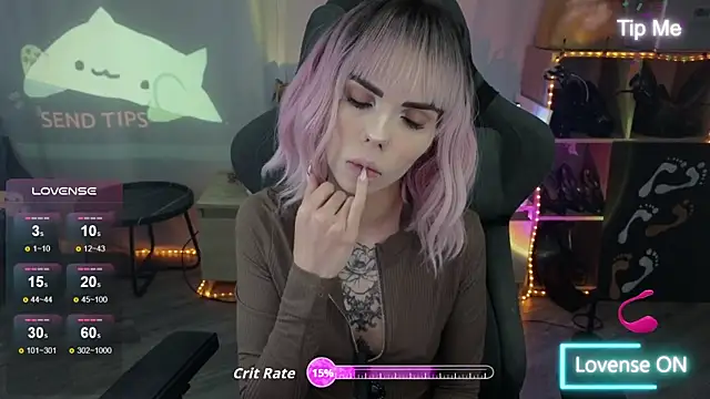 Kerry Kirk online show from 11.23.25