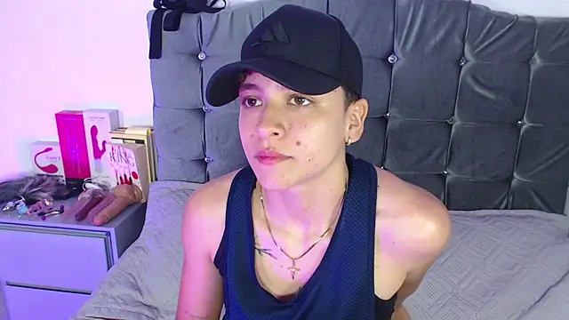 Antonella Cruz02 online show from 06.16.26