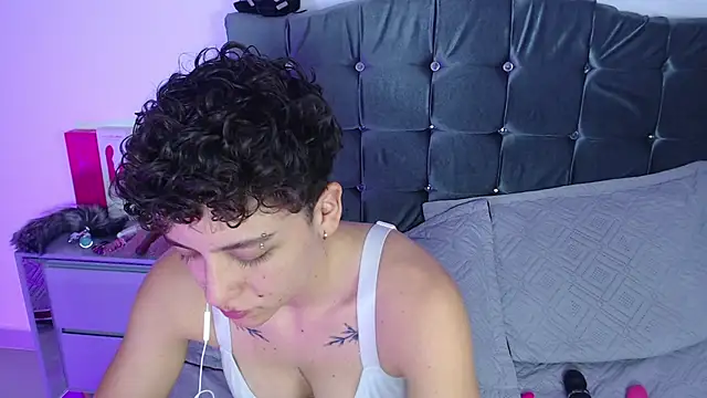 Antonella Cruz02 online show from 06.22.26