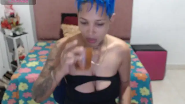 Snapshot of Dirty_Zoe chatting on 05.22.26 Dirty Zoe online show from 05.22.26
