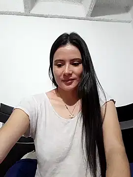 Zoe Clark  online show from 01.28.25