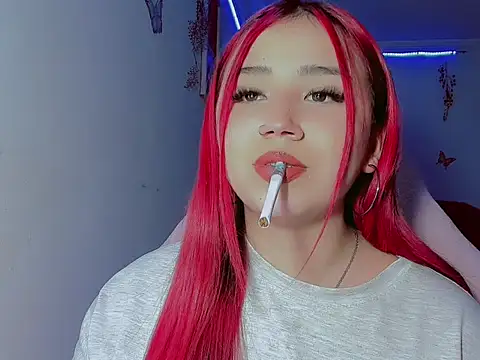 madisonx17 online show from 10.22.25