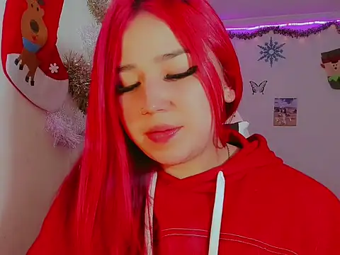 madisonx17 online show from 12.21.25